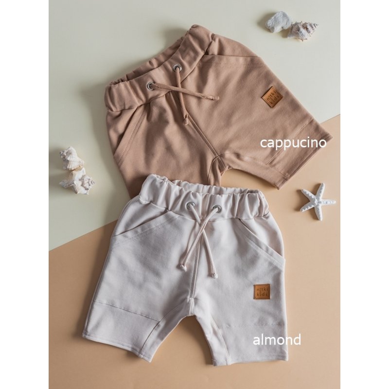 Nitki Krótkie spodenki chłopięce beżowe Nitki Kid's Fashion - 1
