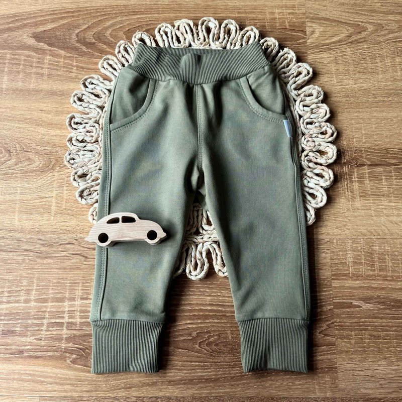 Mamatti Spodnie dresowe oliwkowe SD009 Mamatti - 1