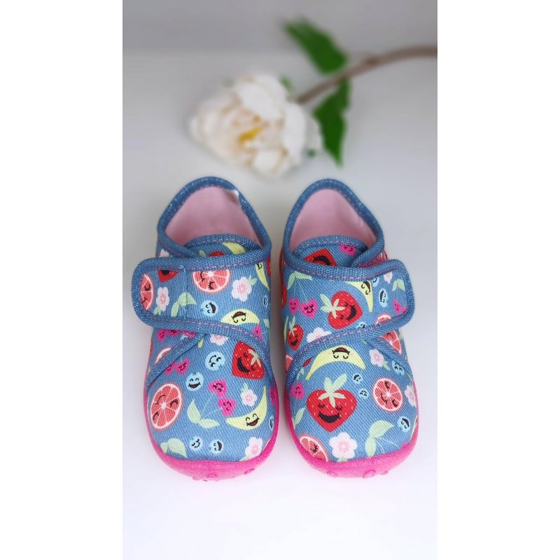 Superfit Obuwie tekstylne kapcie niebieskie w owoce 9246-8190 SUPERFIT - 1
